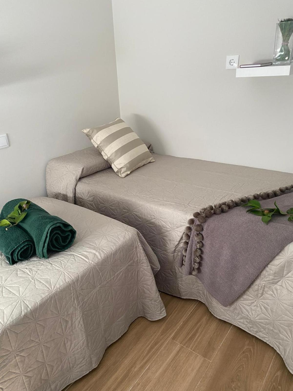 Appartamento Oliveira De Portosín Esterno foto